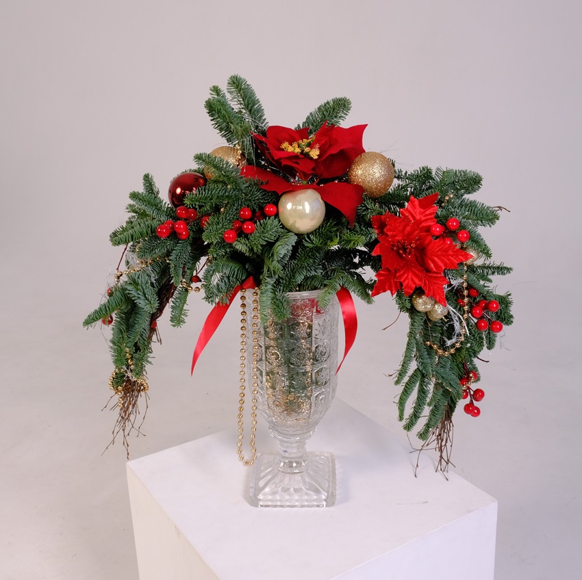 Новогодний сет из двух элементов: ёлка и букет "Обыкновенное чудо"