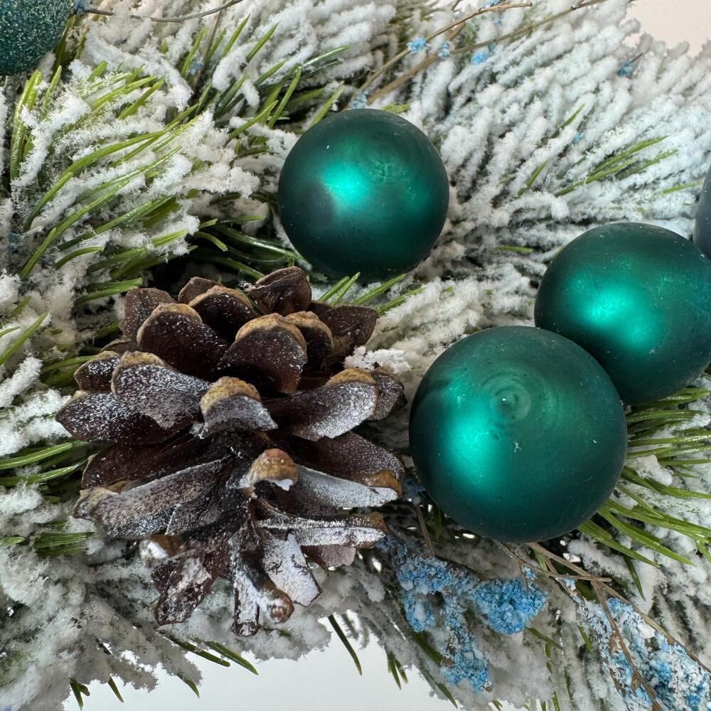 Новогодний венок в сине-бирюзовых оттенках (искусственный)