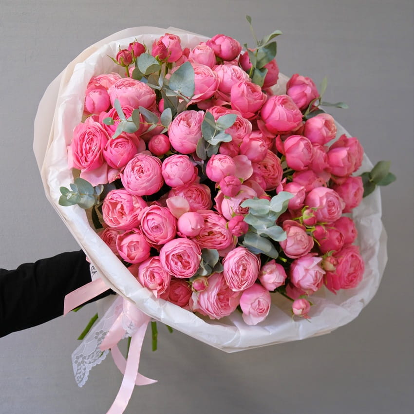 Кустовые пионовидные розы, 15 штучек в букете "Silva Pink"