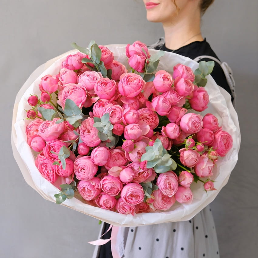 Кустовые пионовидные розы, 15 штучек в букете "Silva Pink"