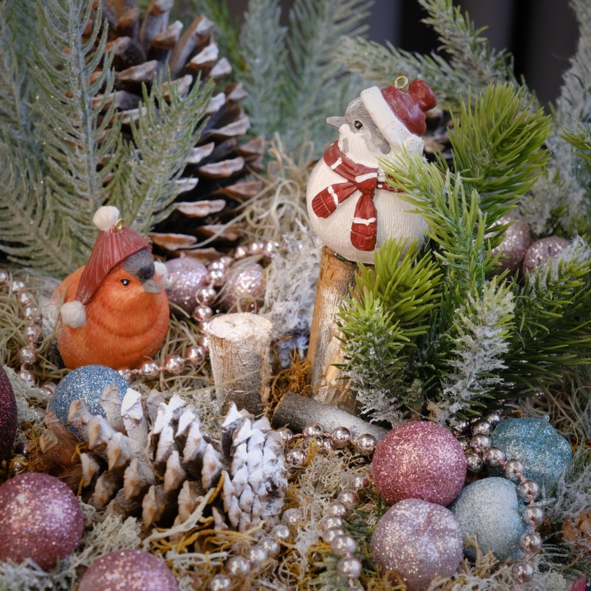 Новогодняя композиция с сувенирами "Зачарованный лес" (искусственная)