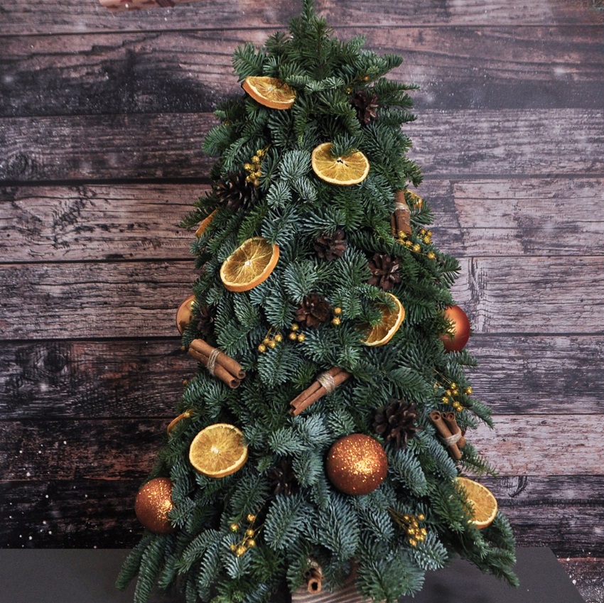 Ёлка новогодняя из датской пихты, 65 см в натуральных оттенках