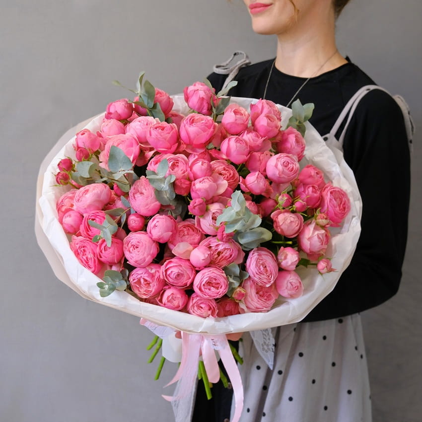 Кустовые пионовидные розы, 15 штучек в букете "Silva Pink"