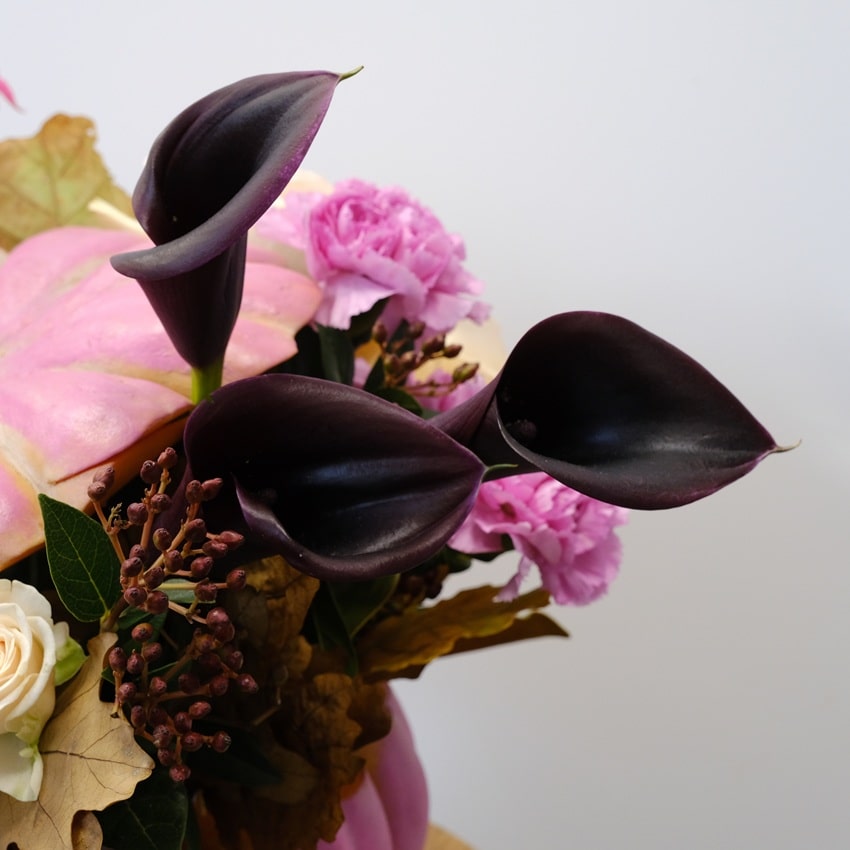 Цветочная тыква! Розовая тыква с пионовидными розами и каллами