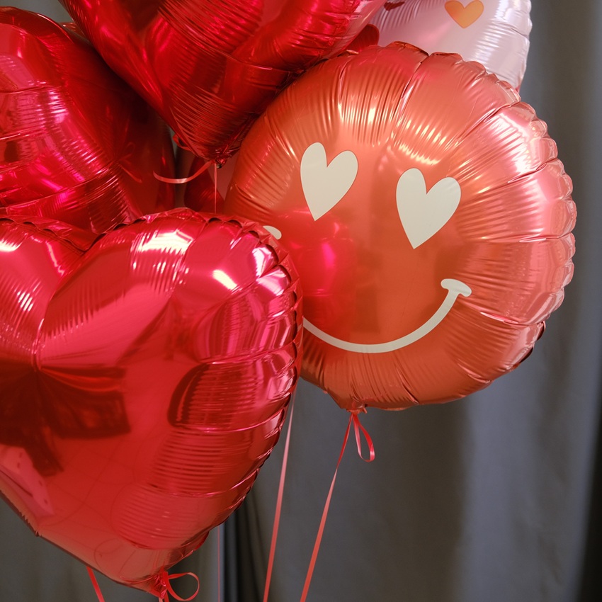 Сет шаров: Влюблённый кот и шары сердца