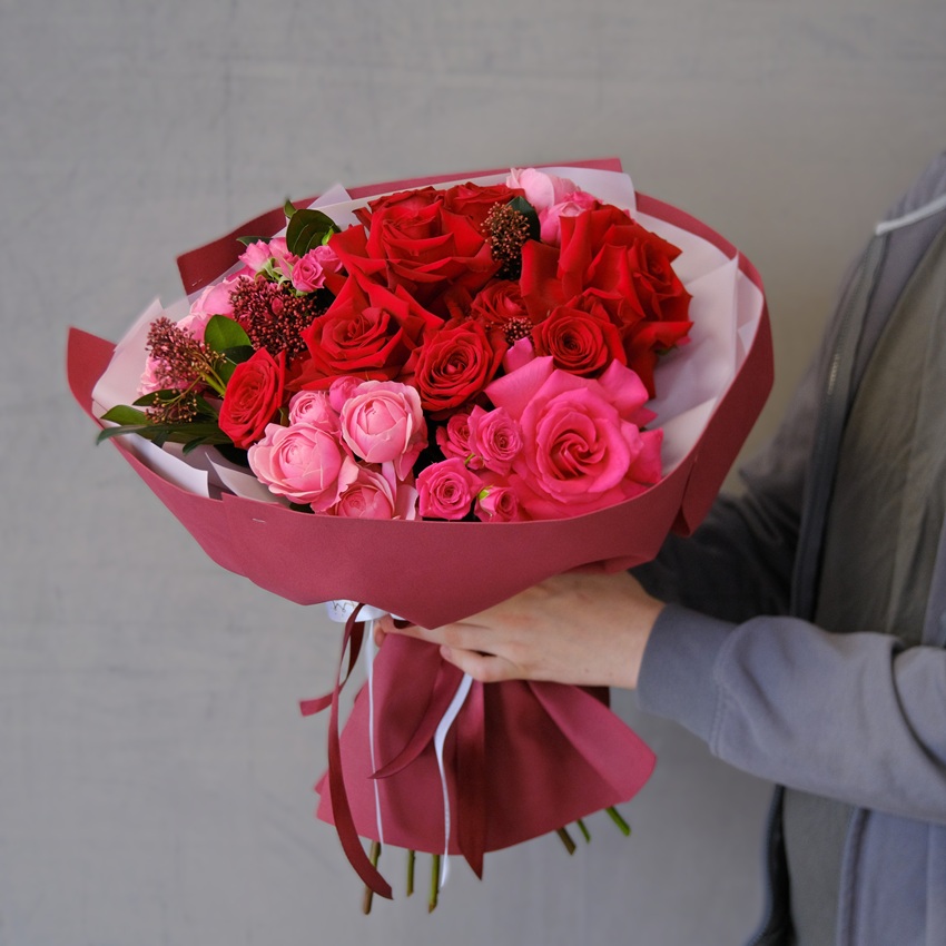 Французские розы в букете "Казанова"