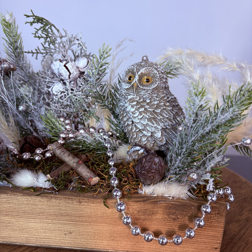 Новогодняя композиция с сувениром "Совунья" (искусственная)