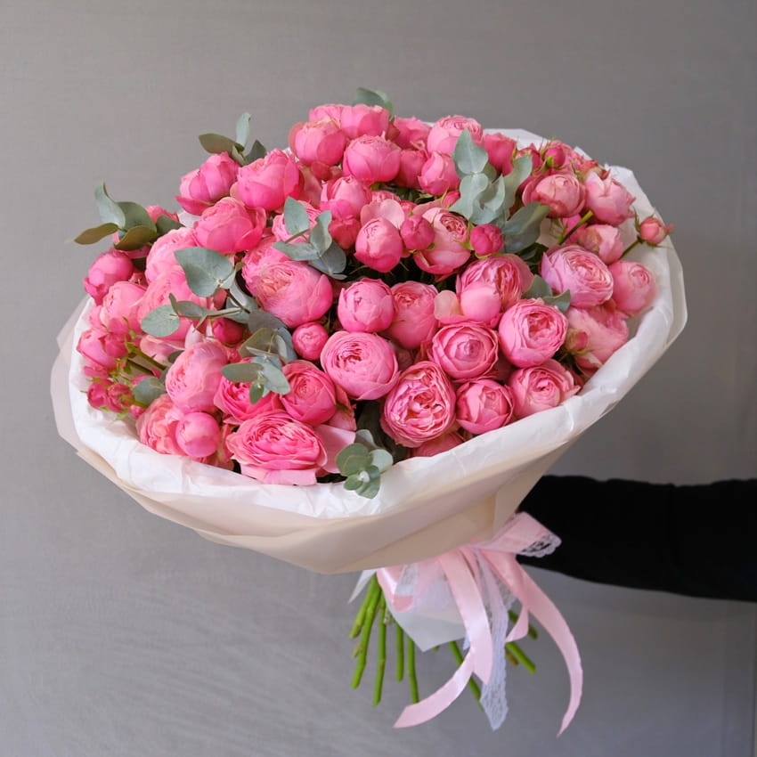 Кустовые пионовидные розы, 15 штучек в букете "Silva Pink"