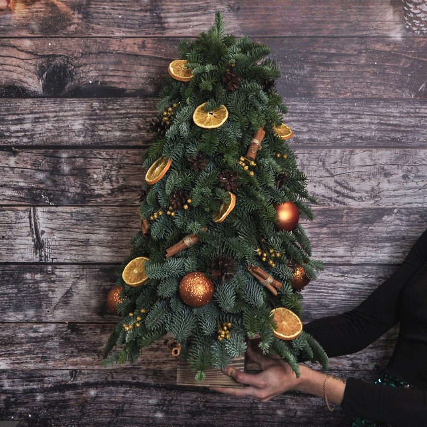 Ёлка новогодняя из датской пихты, 65 см в натуральных оттенках