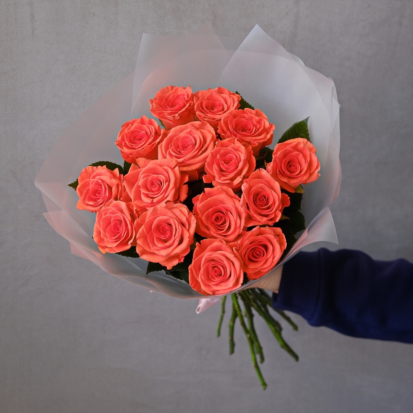 Яркие пламенные розы Россия, 15 штучек