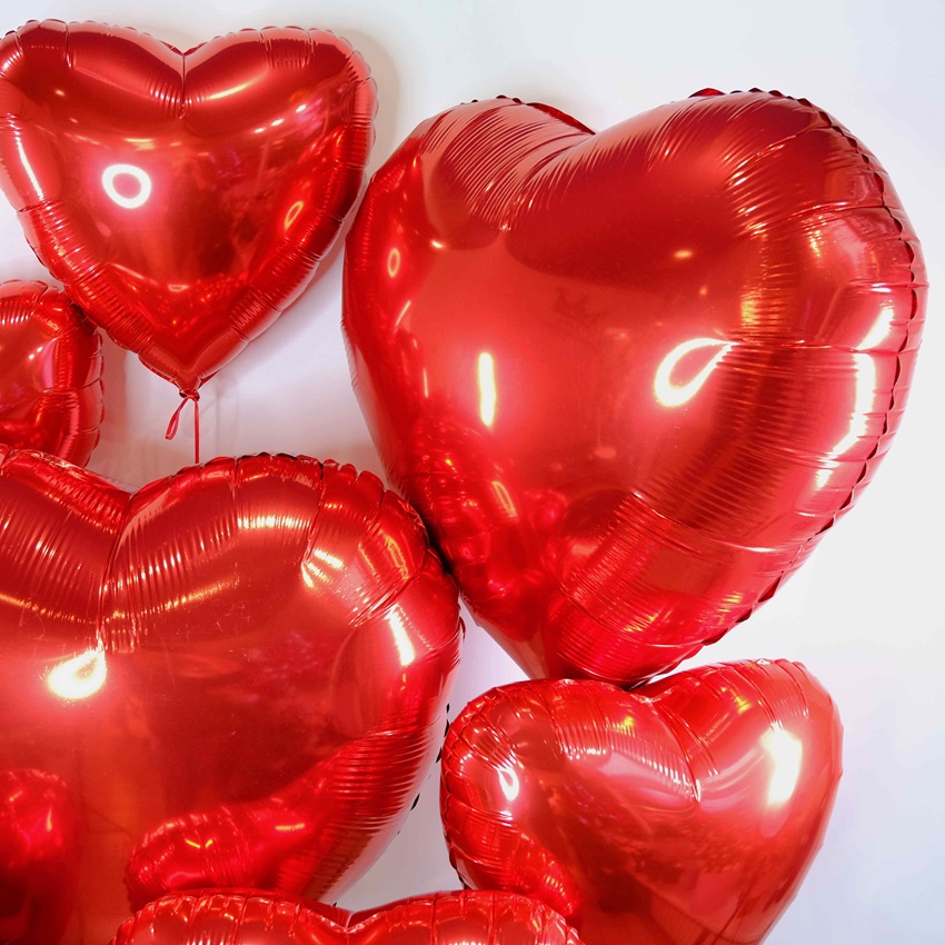 Сет шариков из красных сердец 