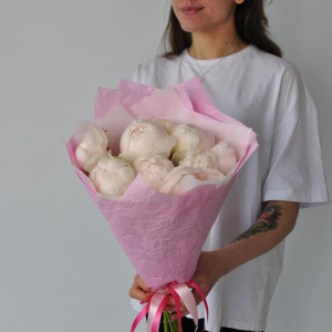 Белые пионы, 9 штучек