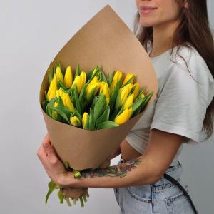 Яркие желтые тюльпаны, 25 штучек Голландия