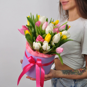 Тюльпаны в коробке, 25 штучек