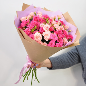 Кустовые розы, 11 штучек