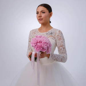 Кружевные розовые диантусы в букете "Божественная красота"