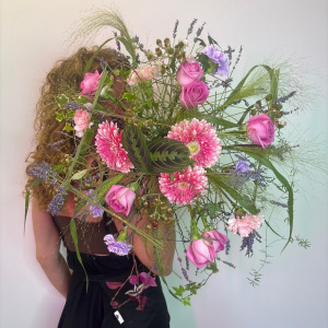 Креативный летний букет на каркасе "Лавандовые сны"