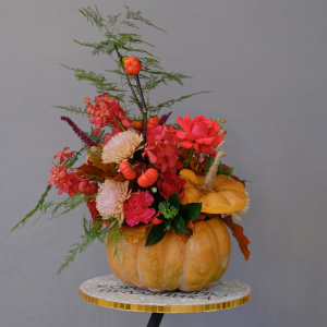 Цветочная тыква! Тыква с орхидеями, французской розой и хризантемами "Пряный закат"