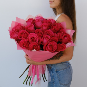 Премиум розы Пинк Флойд, 25 штук с вазой