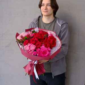 Французские розы в букете "Казанова"