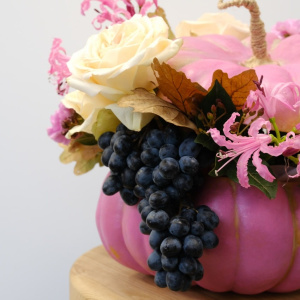 Цветочная тыква! Розовая тыква с пионовидными розами и каллами