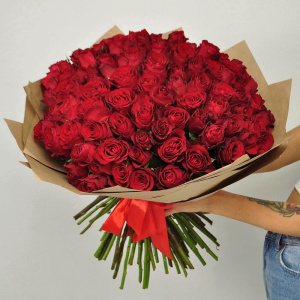 101 красная роза 40 см в букете "Африканская страсть"
