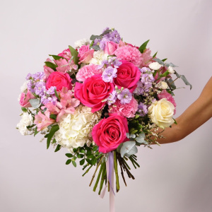 Шикарные ароматные розы Пинк Флойд в сладострастном букете "Сладкое утро"