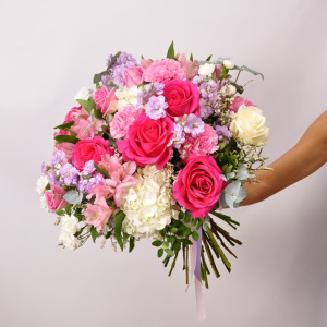 Шикарные ароматные розы Пинк Флойд в сладострастном букете "Сладкое утро"