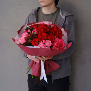 Французские розы в букете "Казанова"