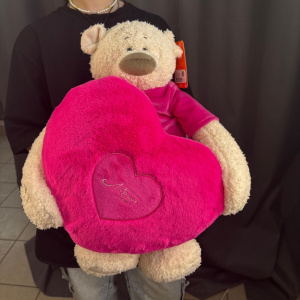 Медведь с сердечком