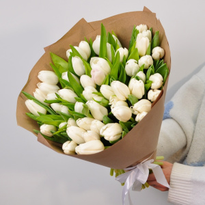 Белые тюльпаны, 49 штук