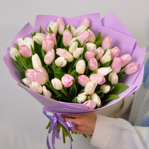 51 тюльпан - Микс Нежности (белые и розовые)