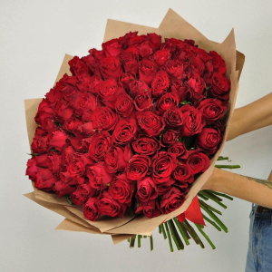 101 красная роза 40 см в букете "Африканская страсть"