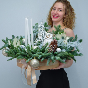 Новогодняя композиция из нобилиса со свечами «Сова из Сказки»