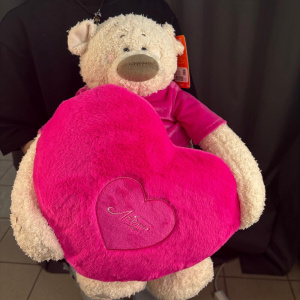 Медведь с сердечком