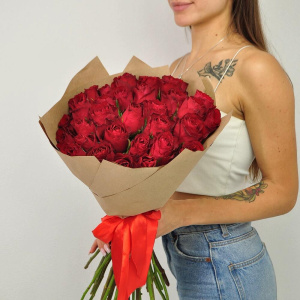 25 красных роз 40 см в букете "Африканская страсть"