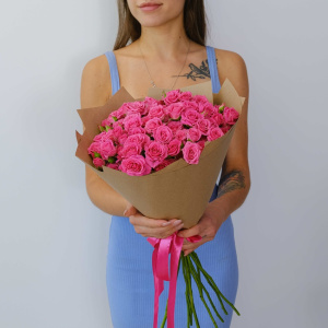 Яркие кустовые розы, 11 штучек