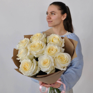 Пионовидные розы КендиЛайт, 9 штучек