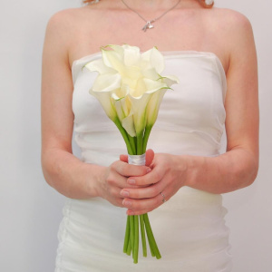 Букет невесты с каллами "Элегантный"
